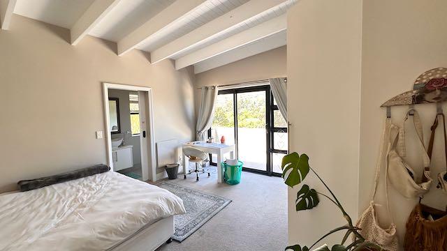 4 Bedroom Property for Sale in Tarragona Western Cape